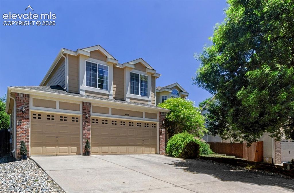 4323 Round Hill Drive, Colorado Springs, CO 80922 — exterior