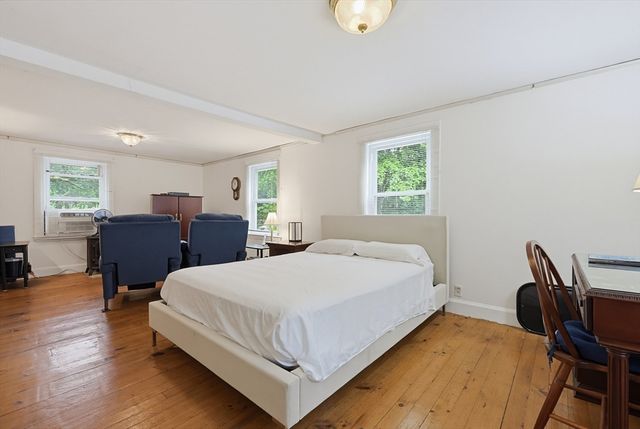 602 Elm St., Walpole, MA 02081