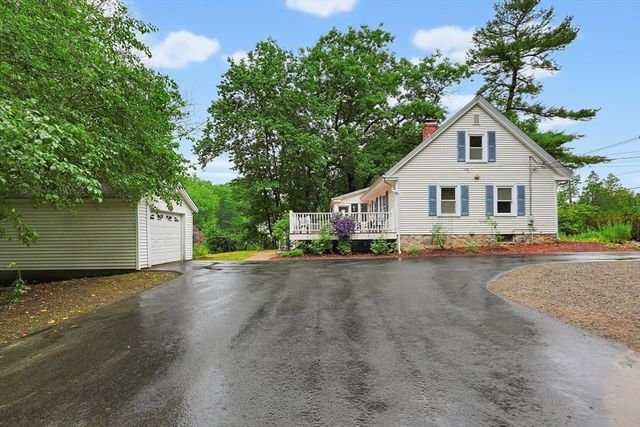 602 Elm St., Walpole, MA 02081