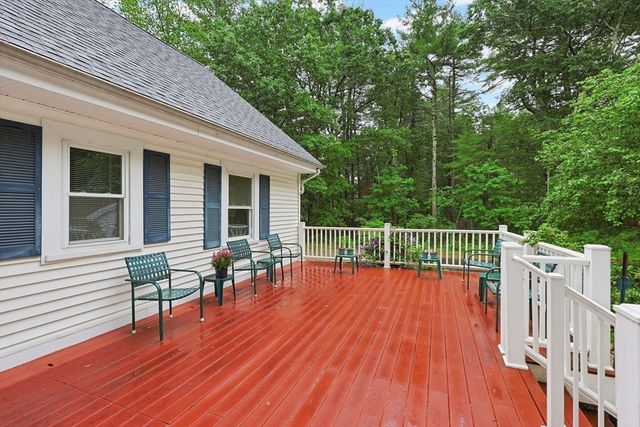 602 Elm St., Walpole, MA 02081