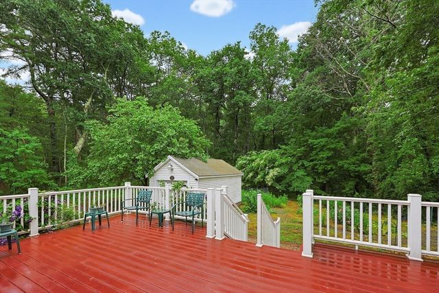 602 Elm St., Walpole, MA 02081