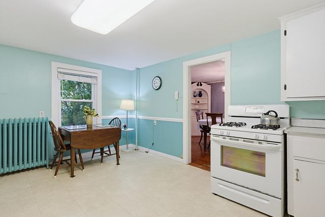 602 Elm St., Walpole, MA 02081