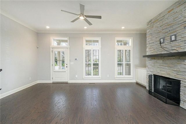 629 Brennan Drive, Decatur, GA 30033