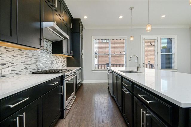 629 Brennan Drive, Decatur, GA 30033