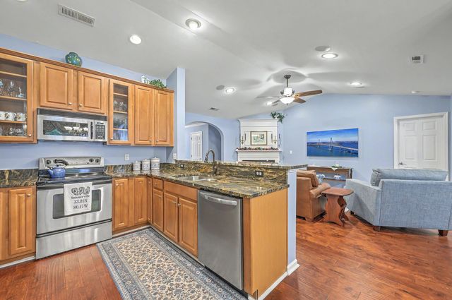 9060 Pickett Fence Lane, Summerville, SC 29485