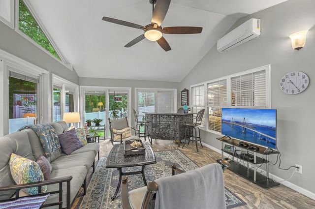 9060 Pickett Fence Lane, Summerville, SC 29485