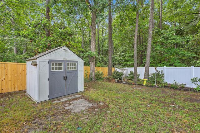 9060 Pickett Fence Lane, Summerville, SC 29485
