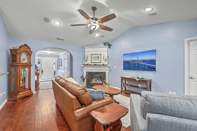 9060 Pickett Fence Lane, Summerville, SC 29485