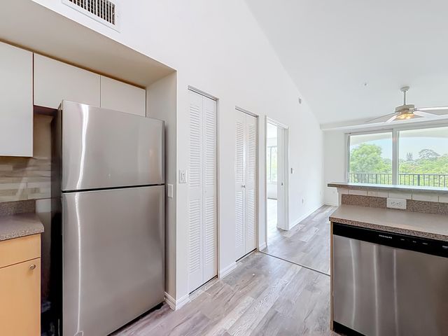 1119 Villa Lane 1119, Boynton Beach, FL 33435