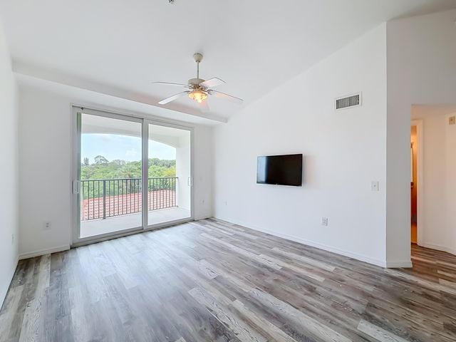 1119 Villa Lane 1119, Boynton Beach, FL 33435