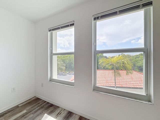 1119 Villa Lane 1119, Boynton Beach, FL 33435