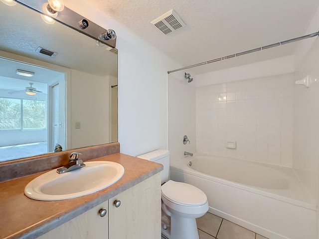1119 Villa Lane 1119, Boynton Beach, FL 33435