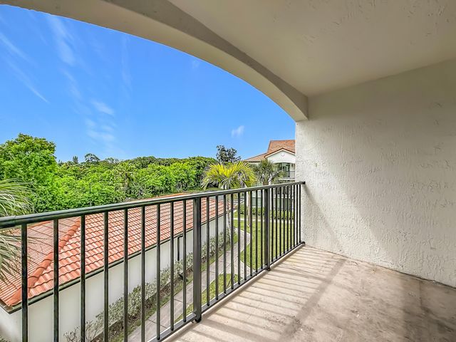 1119 Villa Lane 1119, Boynton Beach, FL 33435
