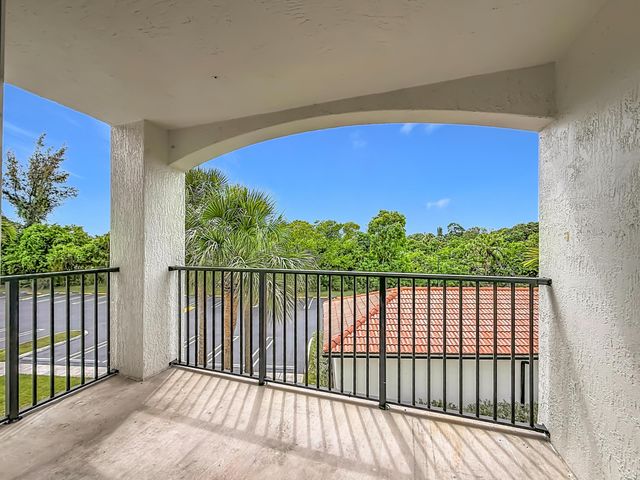 1119 Villa Lane 1119, Boynton Beach, FL 33435
