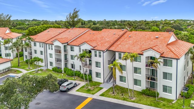 1119 Villa Lane 1119, Boynton Beach, FL 33435