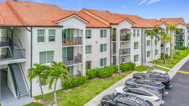 1119 Villa Lane 1119, Boynton Beach, FL 33435
