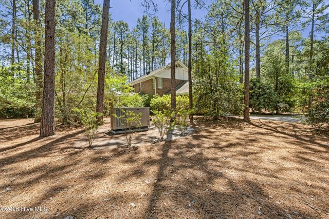 95 El Dorado Street, Pinehurst, NC 28374