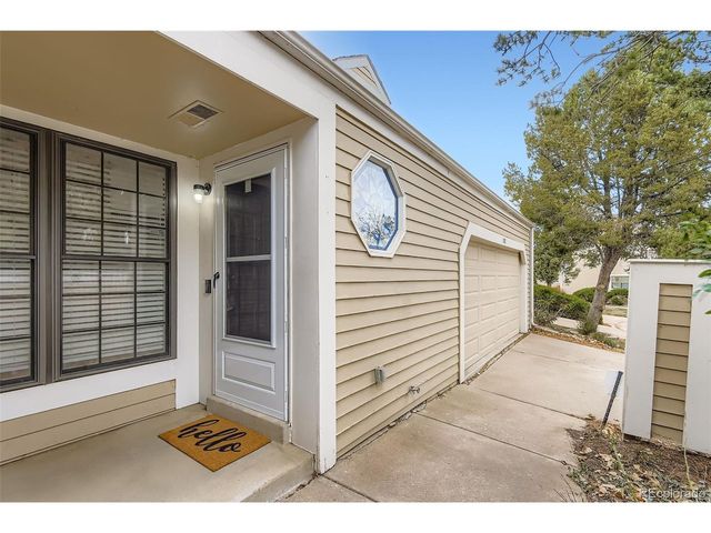108 S Fraser Cir, Aurora, CO 80012