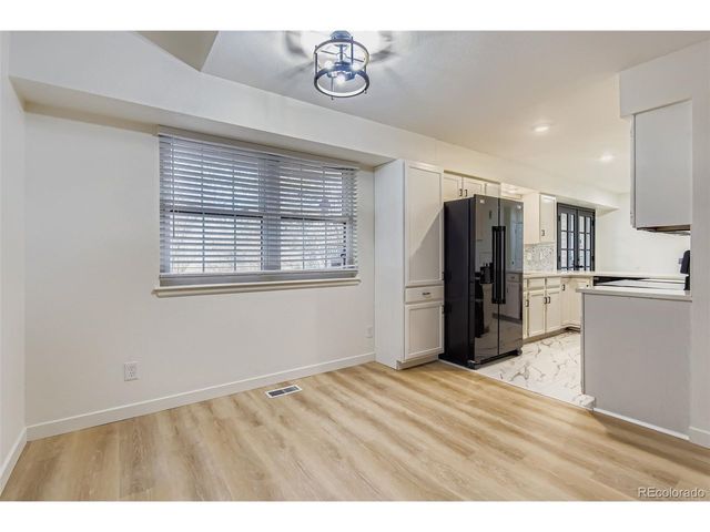 108 S Fraser Cir, Aurora, CO 80012
