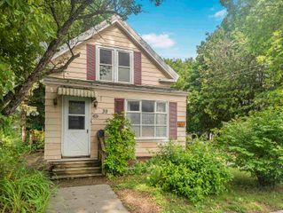 39 Forest Street, Rutland City, VT 05701
