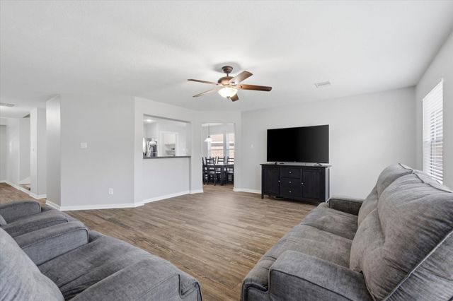 10526 Devinwood Drive, Baytown, TX 77523