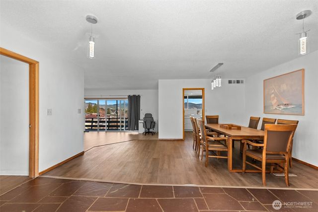 1117 Appleland Drive, Wenatchee, WA 98801