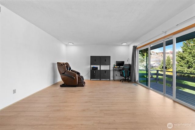 1117 Appleland Drive, Wenatchee, WA 98801