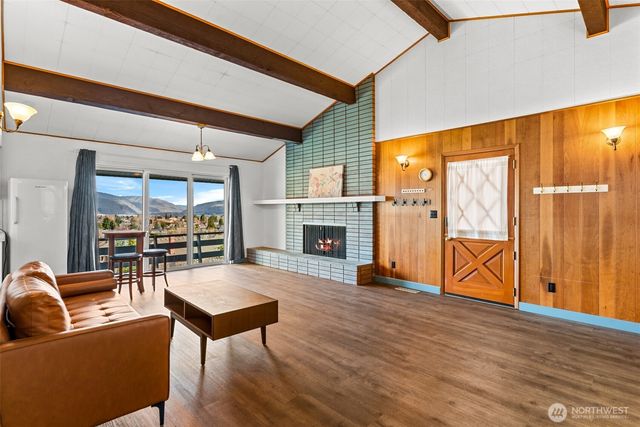 1117 Appleland Drive, Wenatchee, WA 98801