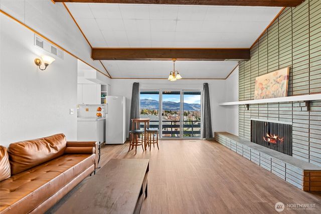 1117 Appleland Drive, Wenatchee, WA 98801