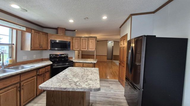 125 E Andres Street #9, Tomah, WI 54660