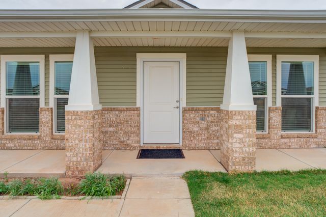 13805 Paris Avenue, Lubbock, TX 79423