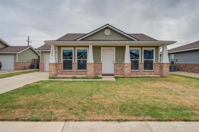 13805 Paris Avenue, Lubbock, TX 79423
