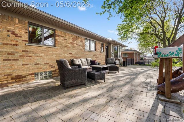 313 Ely Drive, Northville, MI 48167