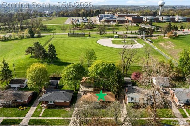 313 Ely Drive, Northville, MI 48167