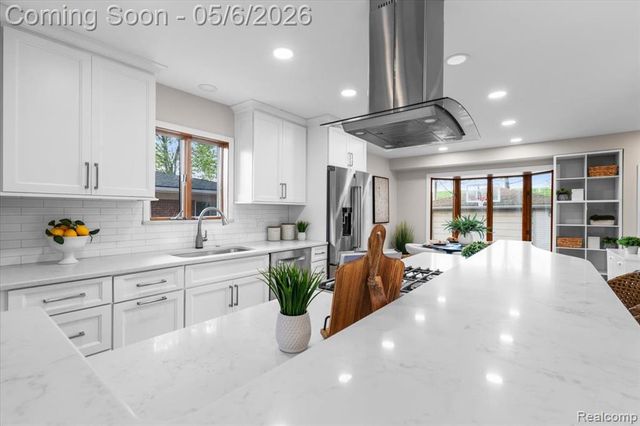 313 Ely Drive, Northville, MI 48167