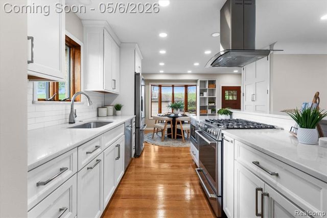 313 Ely Drive, Northville, MI 48167