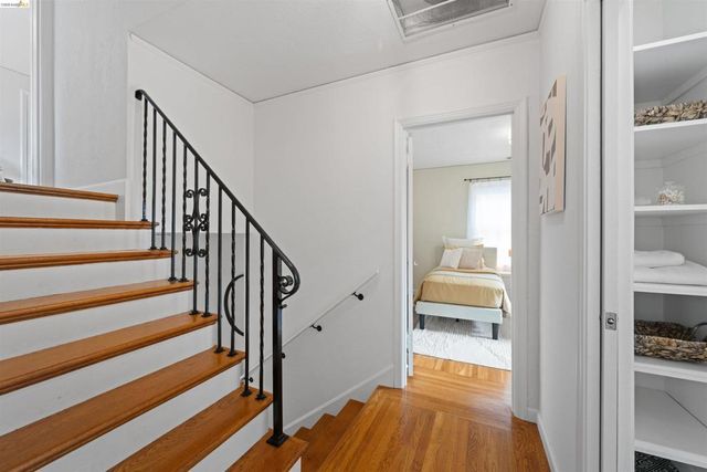 3712 3712 Maple Ave, Oakland, CA 94602