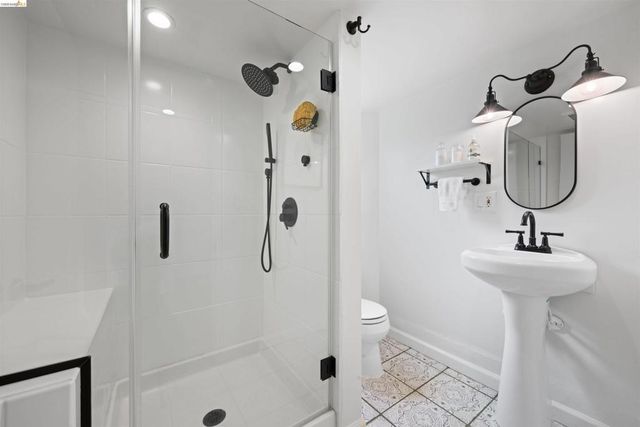 3712 3712 Maple Ave, Oakland, CA 94602