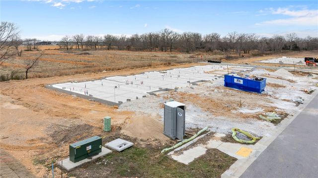 450-490 Onyx Road, Centerton, AR 72719