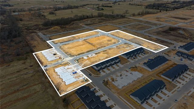 450-490 Onyx Road, Centerton, AR 72719