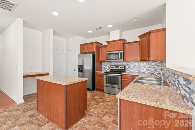 8411 Romana Red Lane, Charlotte, NC 28213
