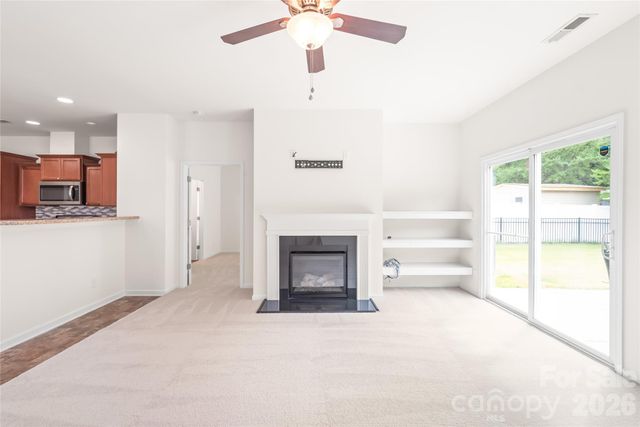 8411 Romana Red Lane, Charlotte, NC 28213
