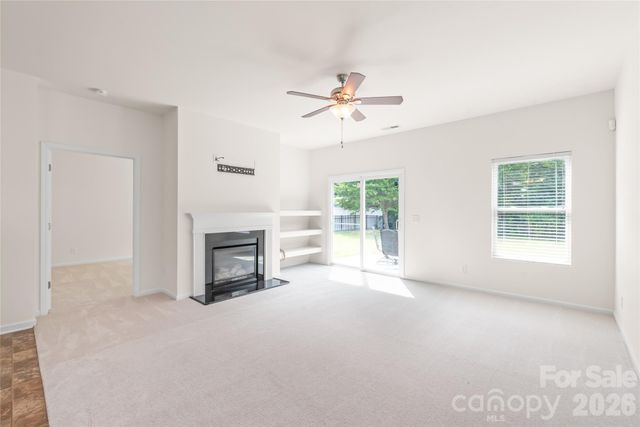 8411 Romana Red Lane, Charlotte, NC 28213