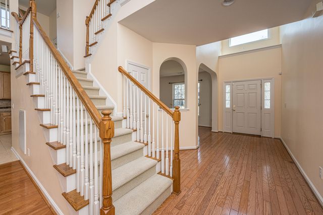 291 Cabrill Drive, Charleston, SC 29414