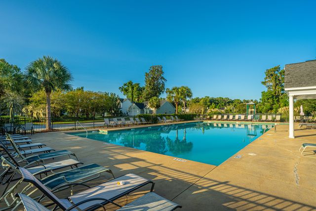 291 Cabrill Drive, Charleston, SC 29414