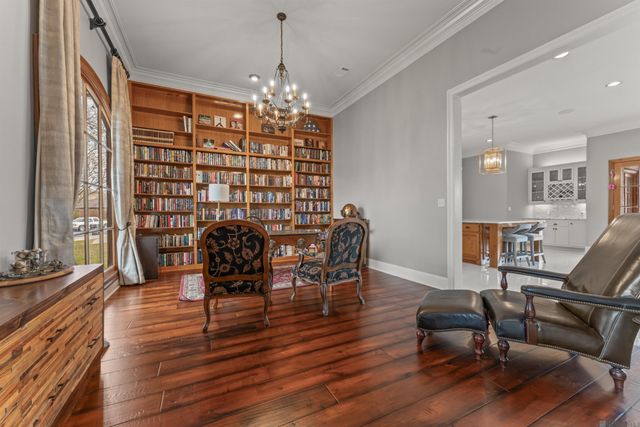 17608 Lake Vista Dr, Greenwell Springs, LA 70739