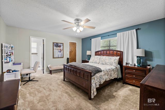 102 Jewel Circle, Daphne, AL 36526