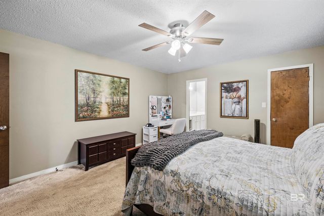 102 Jewel Circle, Daphne, AL 36526