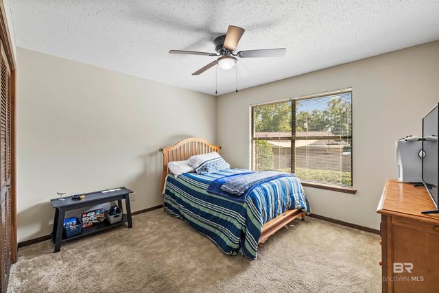 102 Jewel Circle, Daphne, AL 36526