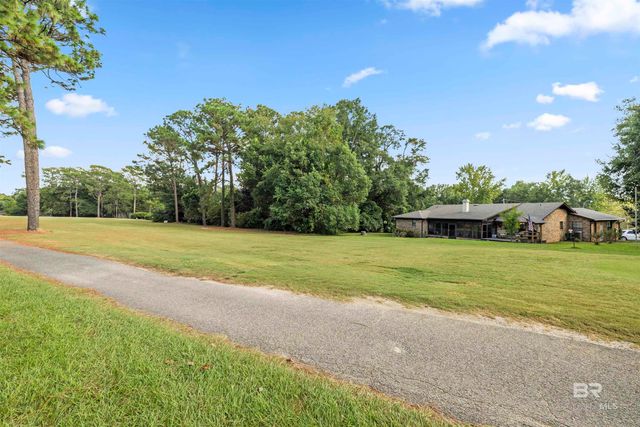 102 Jewel Circle, Daphne, AL 36526